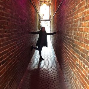 Meet your Posher, Lany